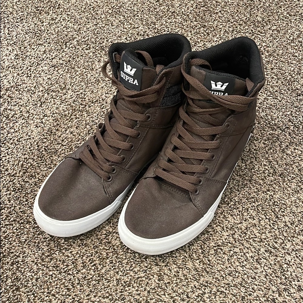 SUPRA Men’s High-Top Sneakers in Brown